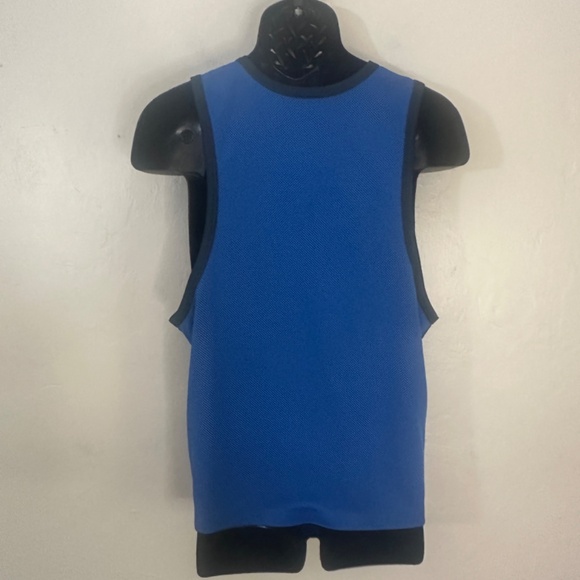 Pistol Pete Tank Top 21" armpit to armpit Gently worn Nylon / spandex No size - Picture 2 of 3